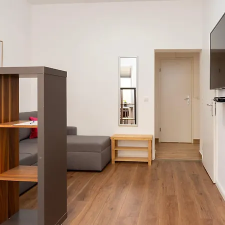 Cosy Nest - Apartment By Comfort Housing Falkensee Exterior foto