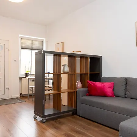 Cosy Nest - Apartment By Comfort Housing Falkensee Exterior foto