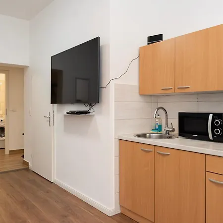 Cosy Nest - Apartment By Comfort Housing Falkensee Exterior foto